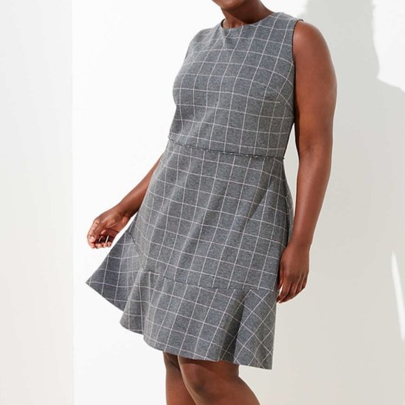 LOFT Dresses & Skirts - Loft Plus Windowpane Flounce Dress Gray Pink